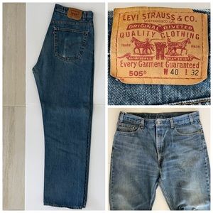 Men’s blue denim Levi’s 550 Straight Leg W40 L 32.